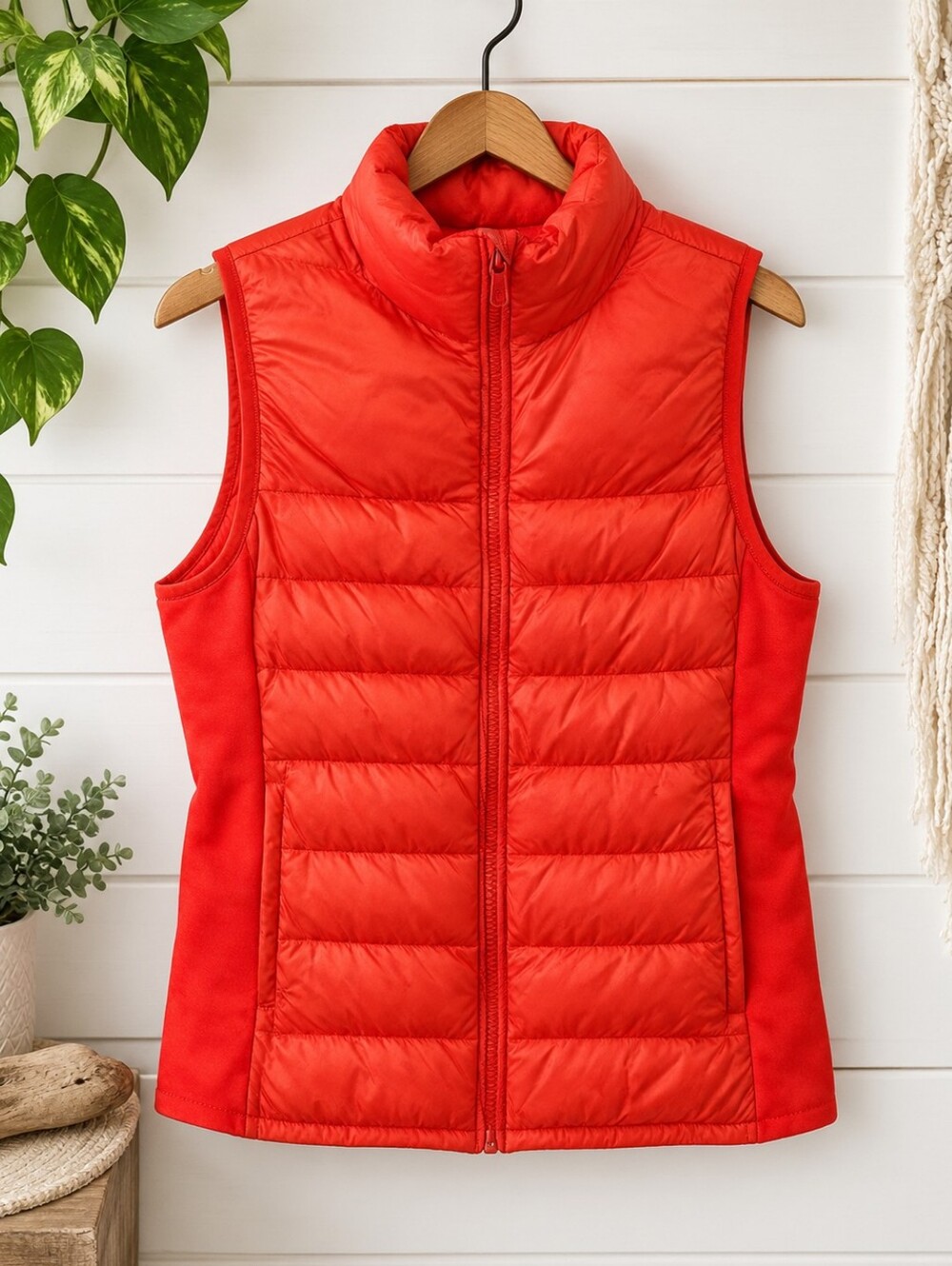 NWOT Fabletics Red Quilted Puffer Vest XS